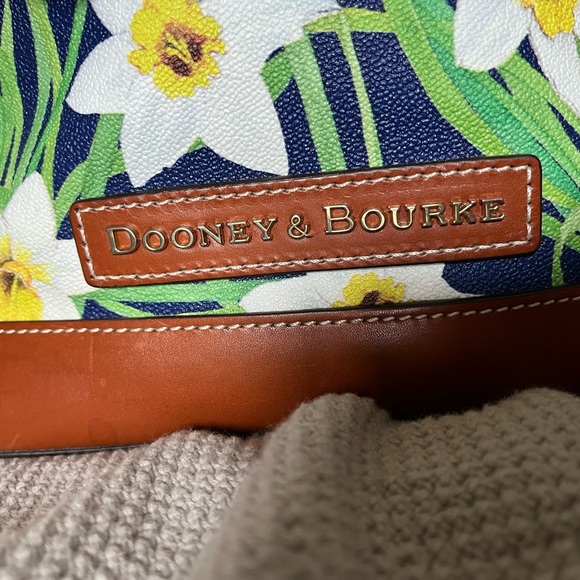 NWOT Dooney and Bourke - Picture 3 of 13